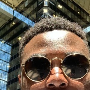 Meet your Posher, Camael